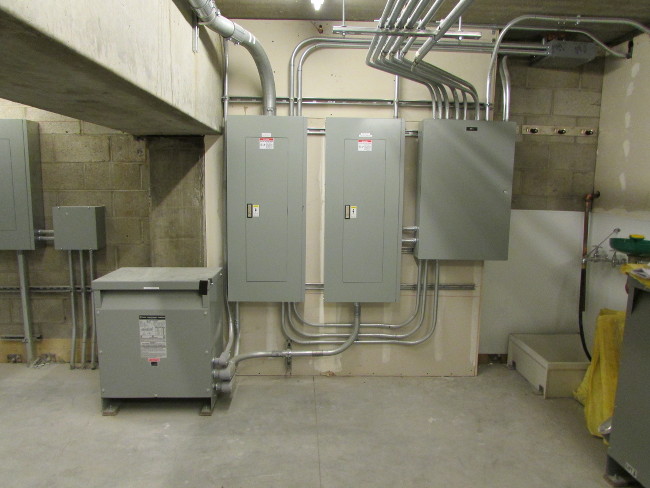 Amapola Deli & Market